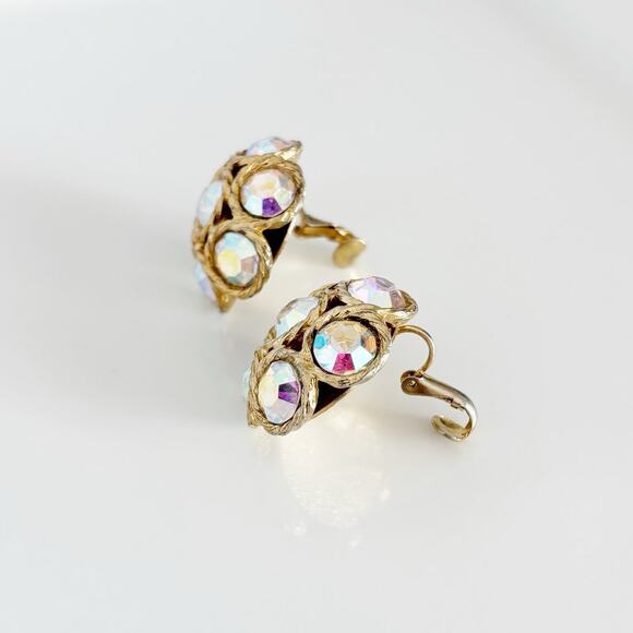 Vintage Aurora Borealis Dome Clip On Earrings - Picture 6 of 13